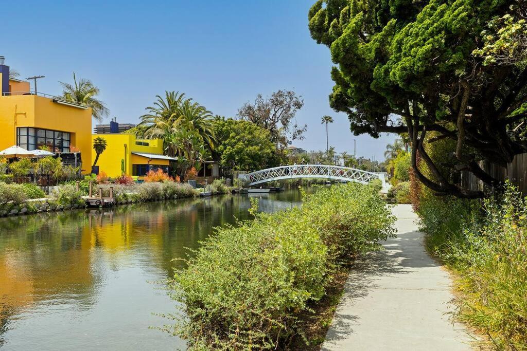 Tranquil Retreat 4bd 4b Venice Canal Los Angeles